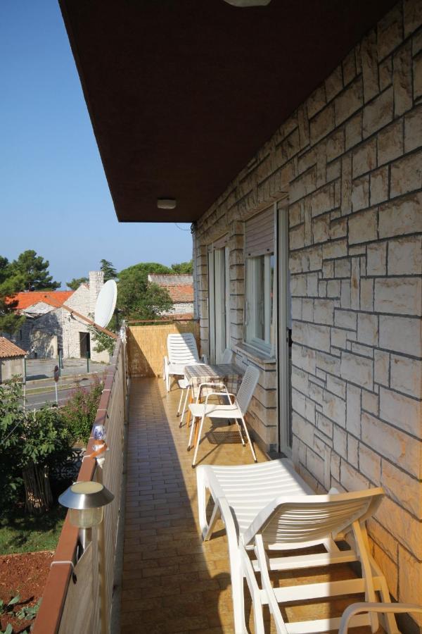 Apartments With A Parking Space Umag - 7066 Kültér fotó